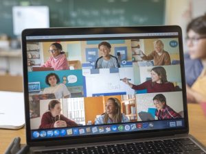 les outils collaboratifs pour améliorer l'apprentissage en ligne
